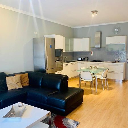 Swieqi 2 Bedroom - First Floor Apartment Is-Swieqi Exteriör bild